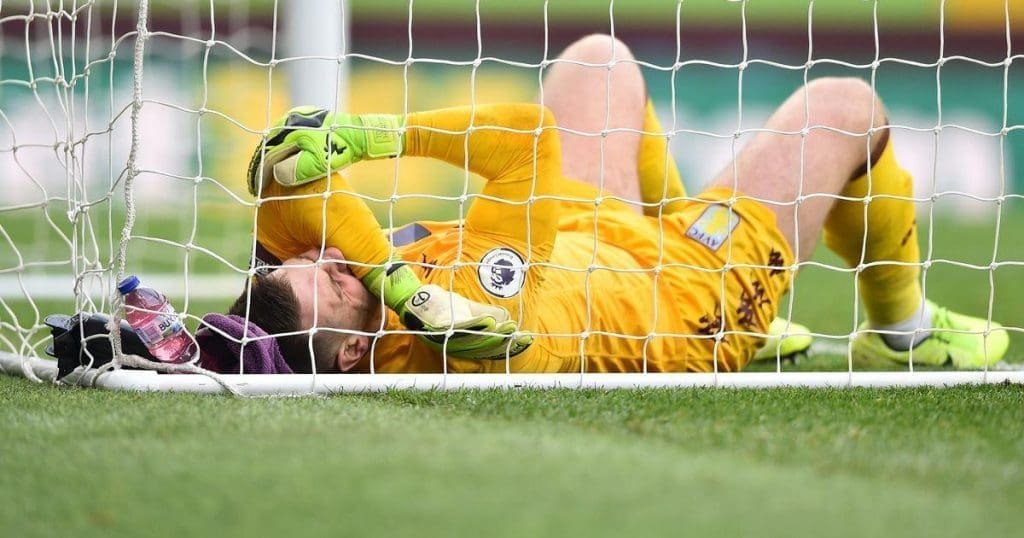 Tom-Heaton-Aston-Villa-injury