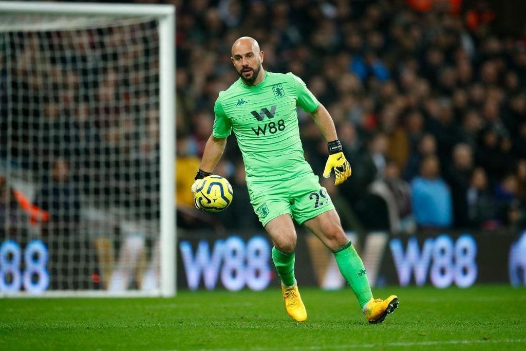  pepe-reina-aston-villa