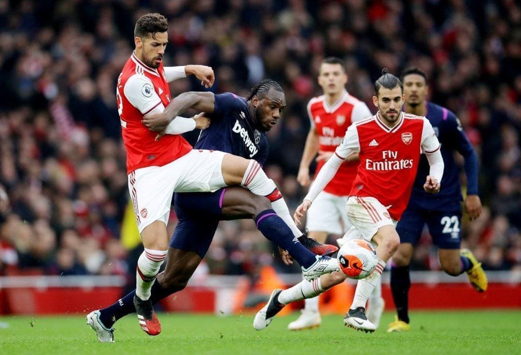 Pablo_Mari_Arsenal_West_Ham_debut