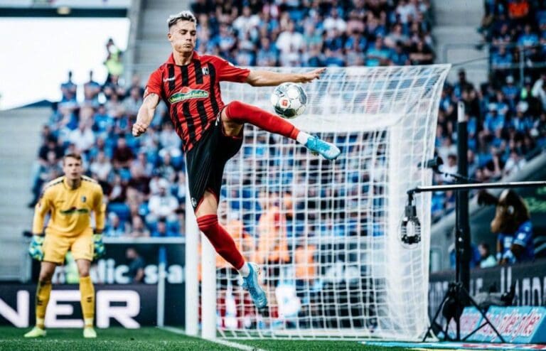 West Ham trying to sign Freiburg centre-back Robin Koch