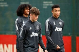 Charlie-Wellens_Europa-League-Manchester-United-Training