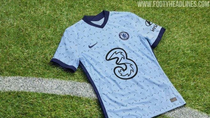 chelsea red and white away kit