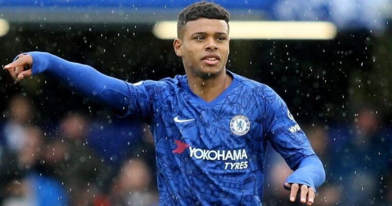 Faustino Anjorin signs five-year contract at Chelsea