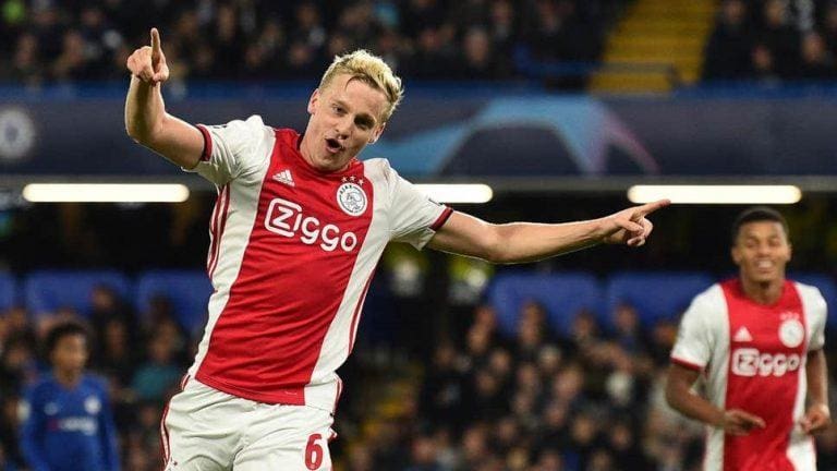 Manchester United to beat Real Madrid to Van de Beek signing