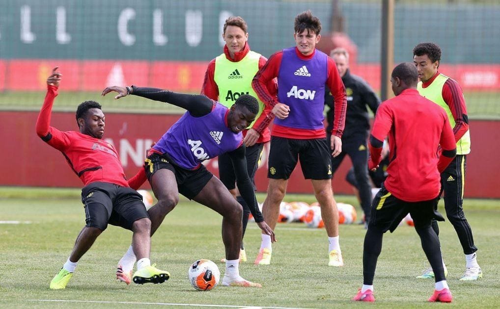 pogba-manutd-training