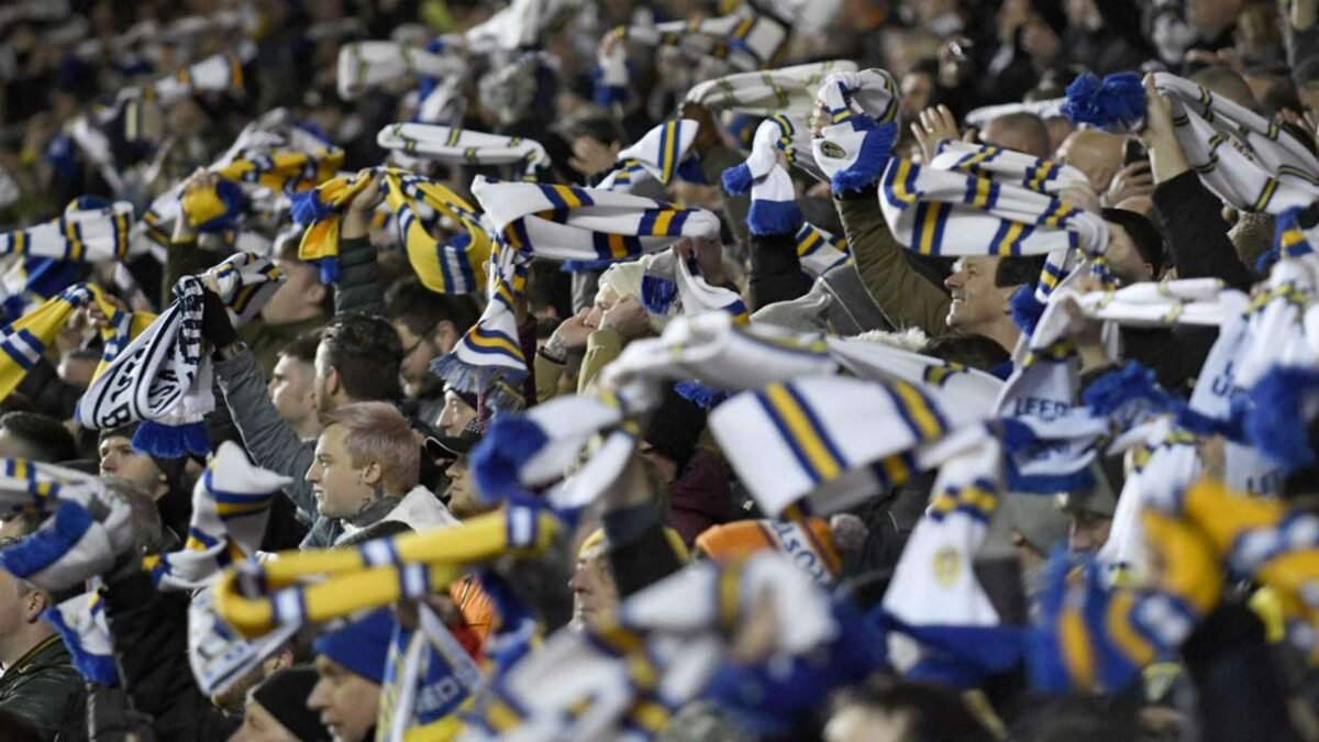 leeds-united-fans