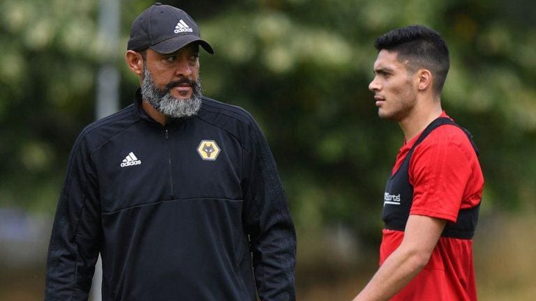 Wolves not distracted by Raul Jimenez to Manchester United talks