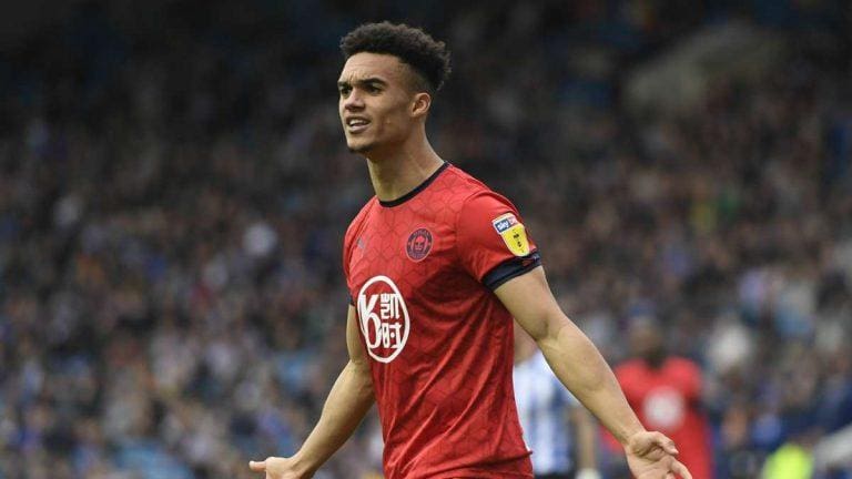 Sheffield United closing in for Antonee Robinson, £2m bargain