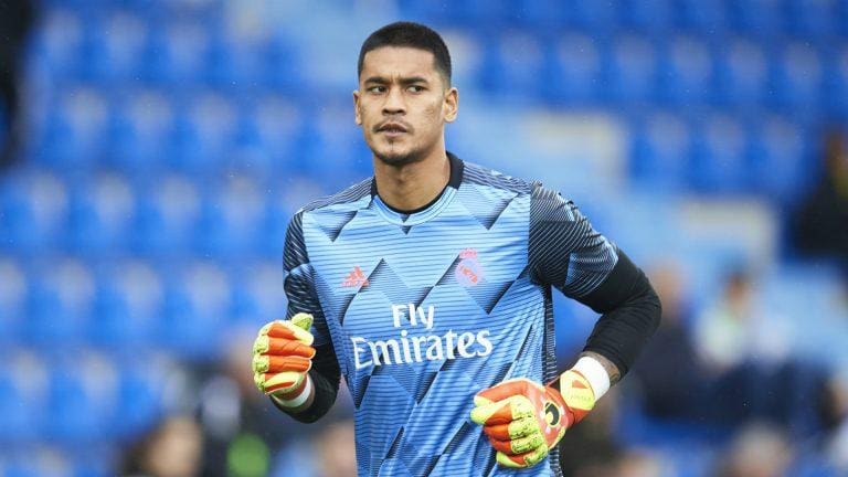 Fulham in talks to sign Alphonse Areola