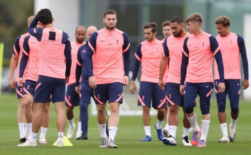 matt-doherty-tottenham-training