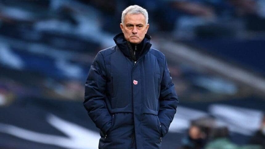 josemourinho-tottenham-0-2-leicester