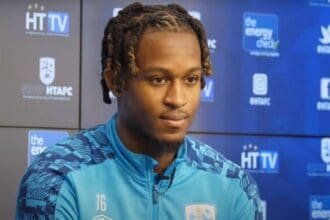 rolando-aarons-huddersfield