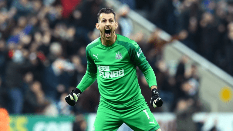 Martin Dubravka to replace Karl Darlow for Wolves game this weekend