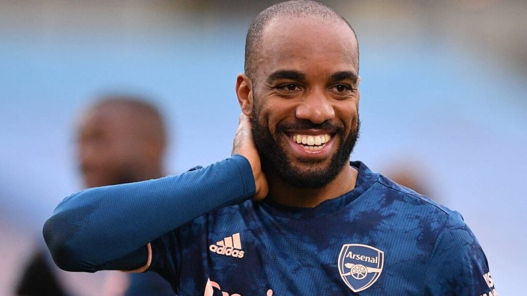 Alexandre Lacazette vs West Ham