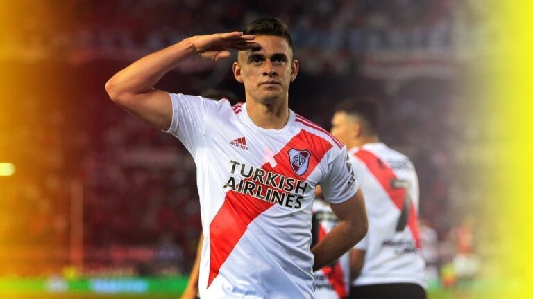 Why Rafael Borre is the ideal signing for Watford!
