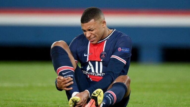 Playing Kylian Mbappe tonight could end up risking him for the rest of the season | Manchester City vs PSG