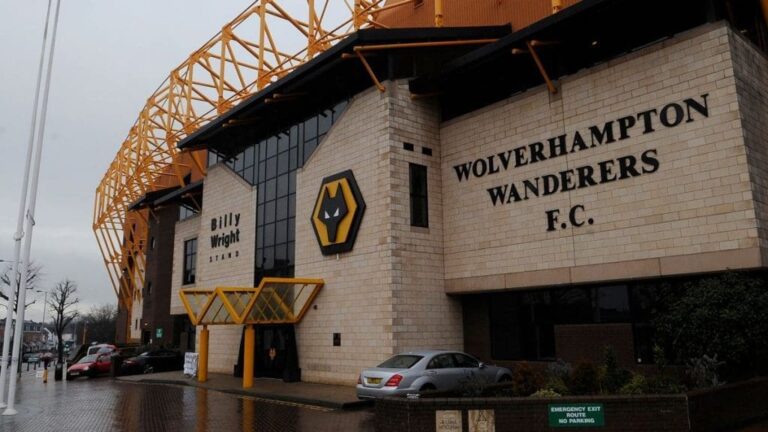 Wolverhampton Wanderers home, away & training kit for 2021/22 season LEAKED!