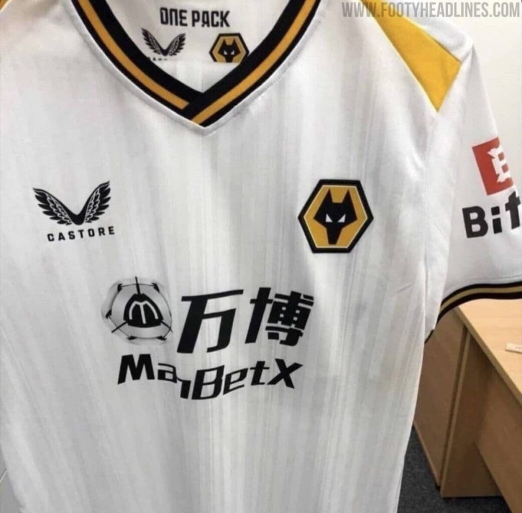 wolves-21-22-away-kits