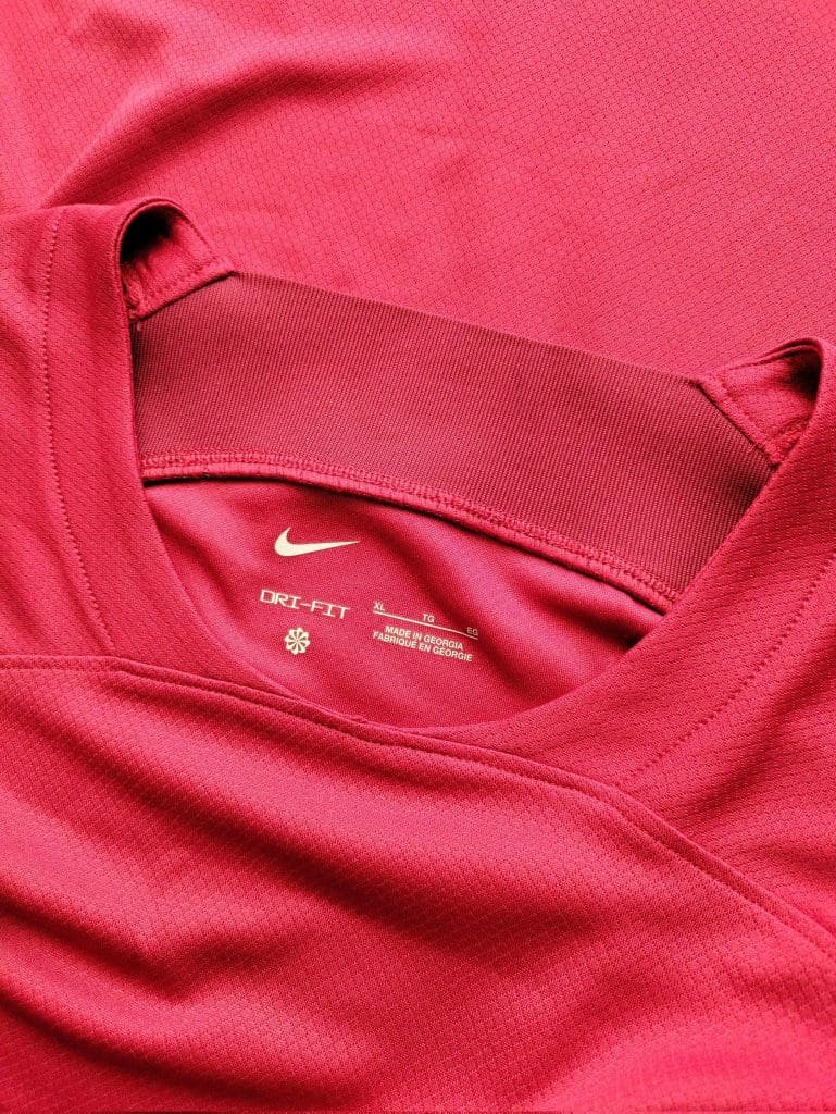 Liverpool-home-kit-collar-2022-23-season-leaked