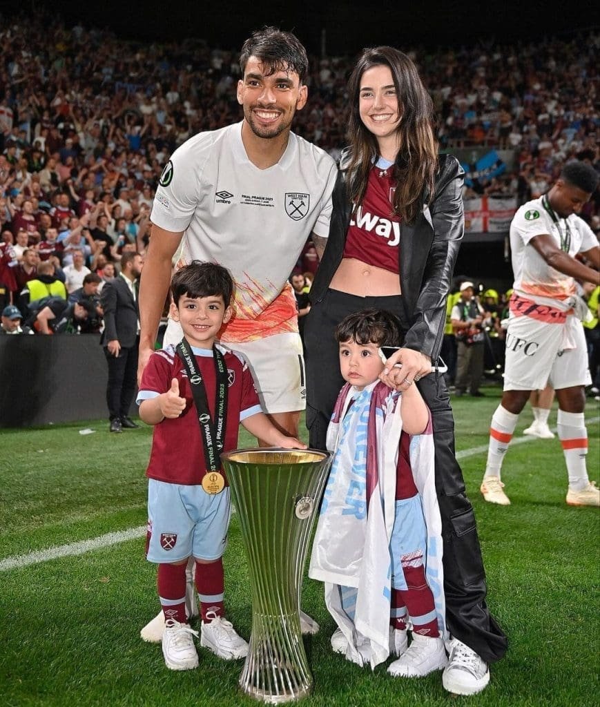 Lucas-Paqueta-Maria-Eduarda-Fournier-family-West-Ham