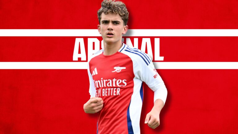 Arsenal youngster earns high praise after pre-season performances